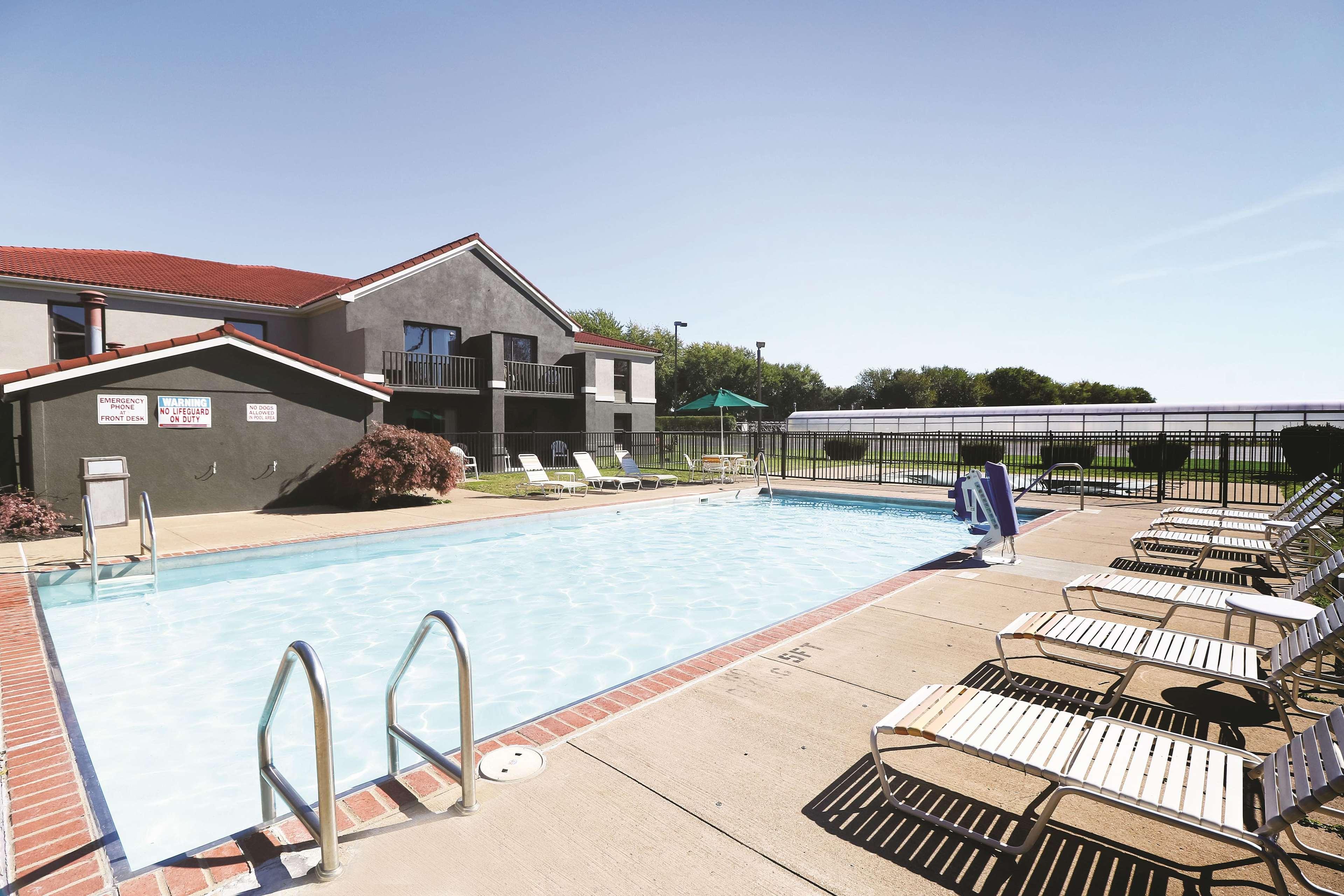 La Quinta Inn By Wyndham Sandusky Near Cedar Point Εξωτερικό φωτογραφία