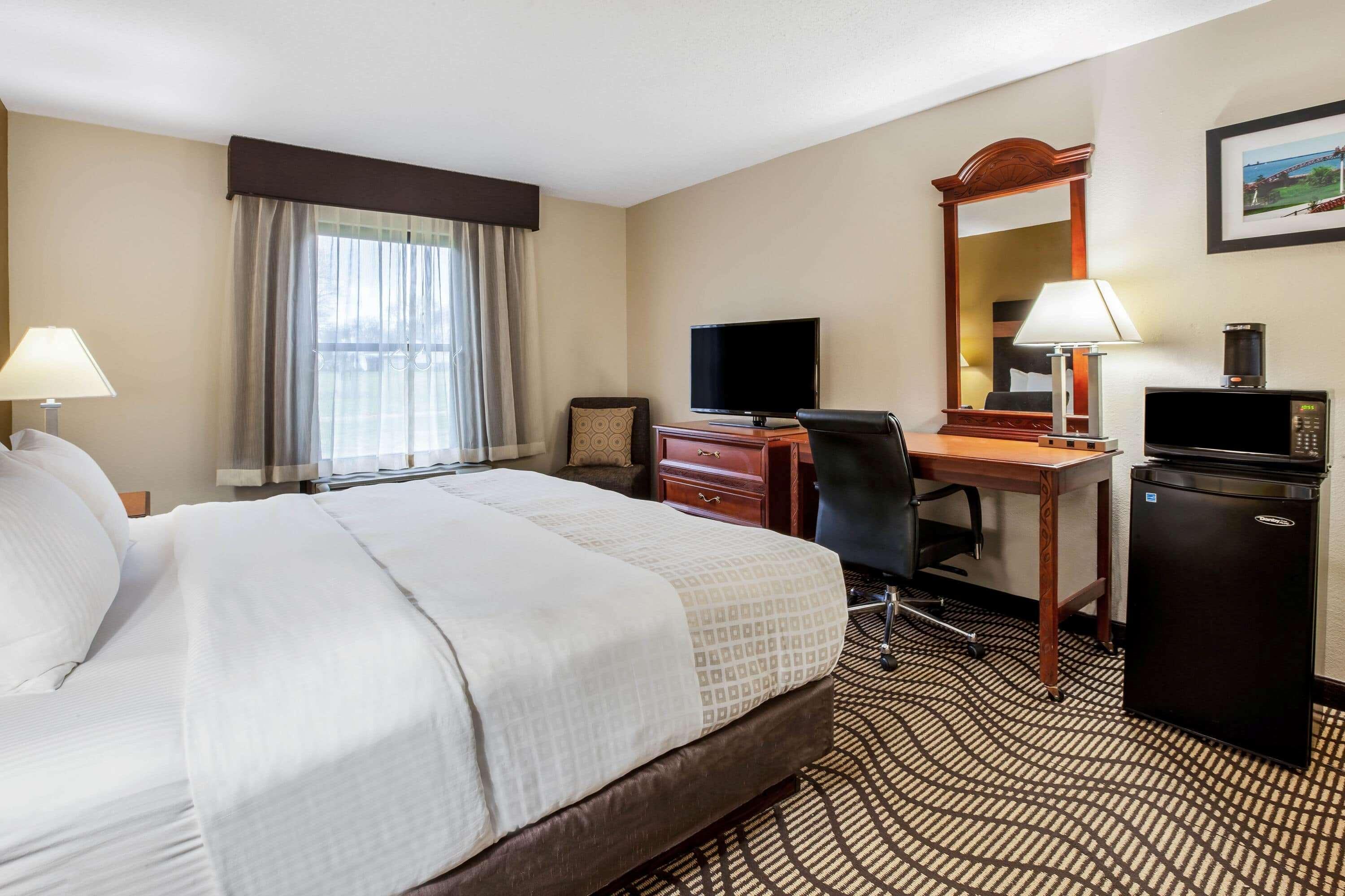 La Quinta Inn By Wyndham Sandusky Near Cedar Point Εξωτερικό φωτογραφία