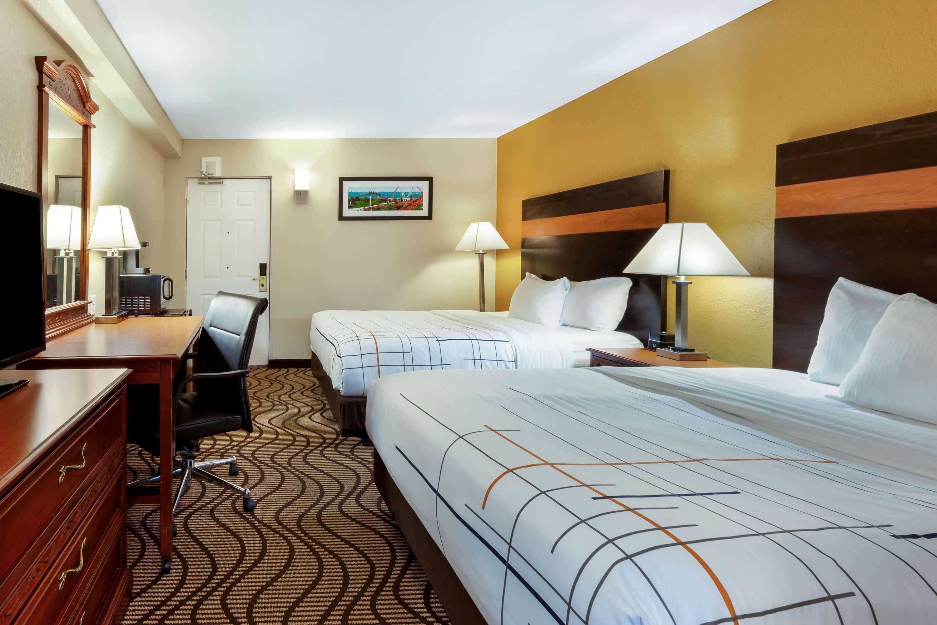 La Quinta Inn By Wyndham Sandusky Near Cedar Point Εξωτερικό φωτογραφία